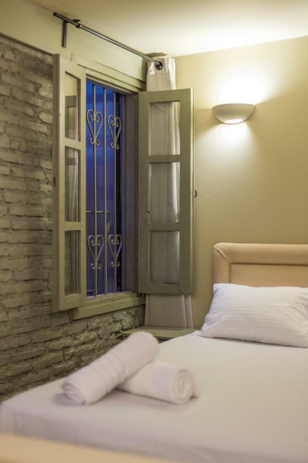 Plaka360 Apartments Атина Екстериор снимка